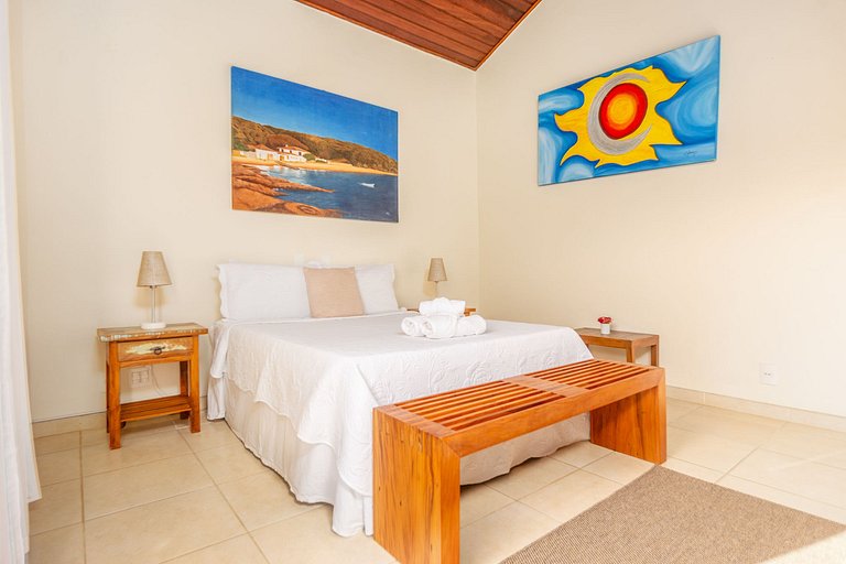 Mansão na Praia da Ferradura